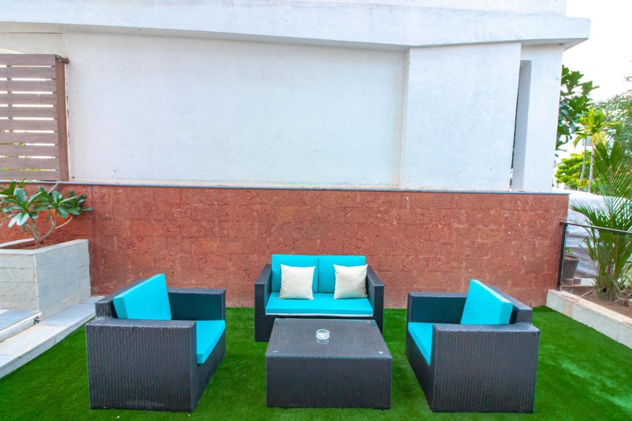The Cloverleaf Super Luxury Villa Goa With Private Pool, North Goa カンドリム エクステリア 写真