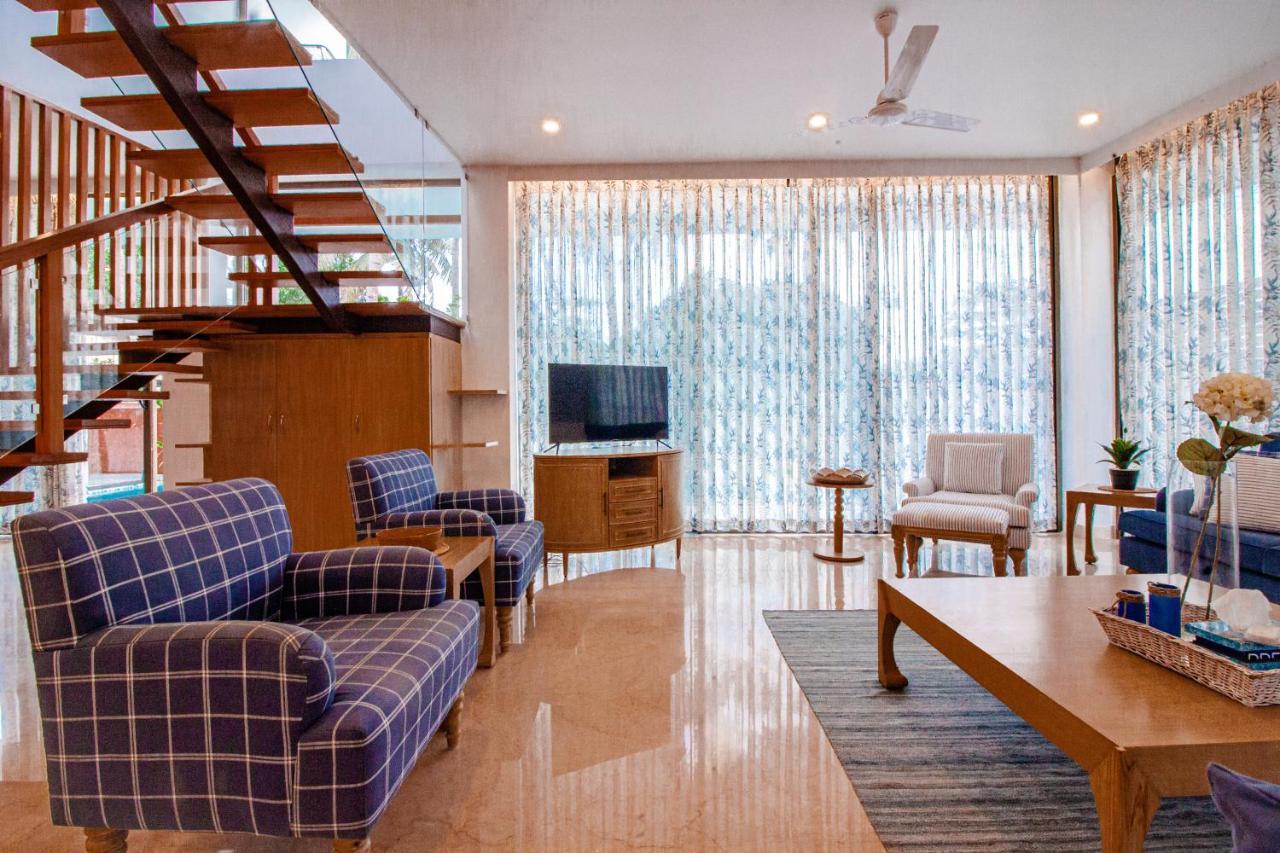 The Cloverleaf Super Luxury Villa Goa With Private Pool, North Goa カンドリム エクステリア 写真