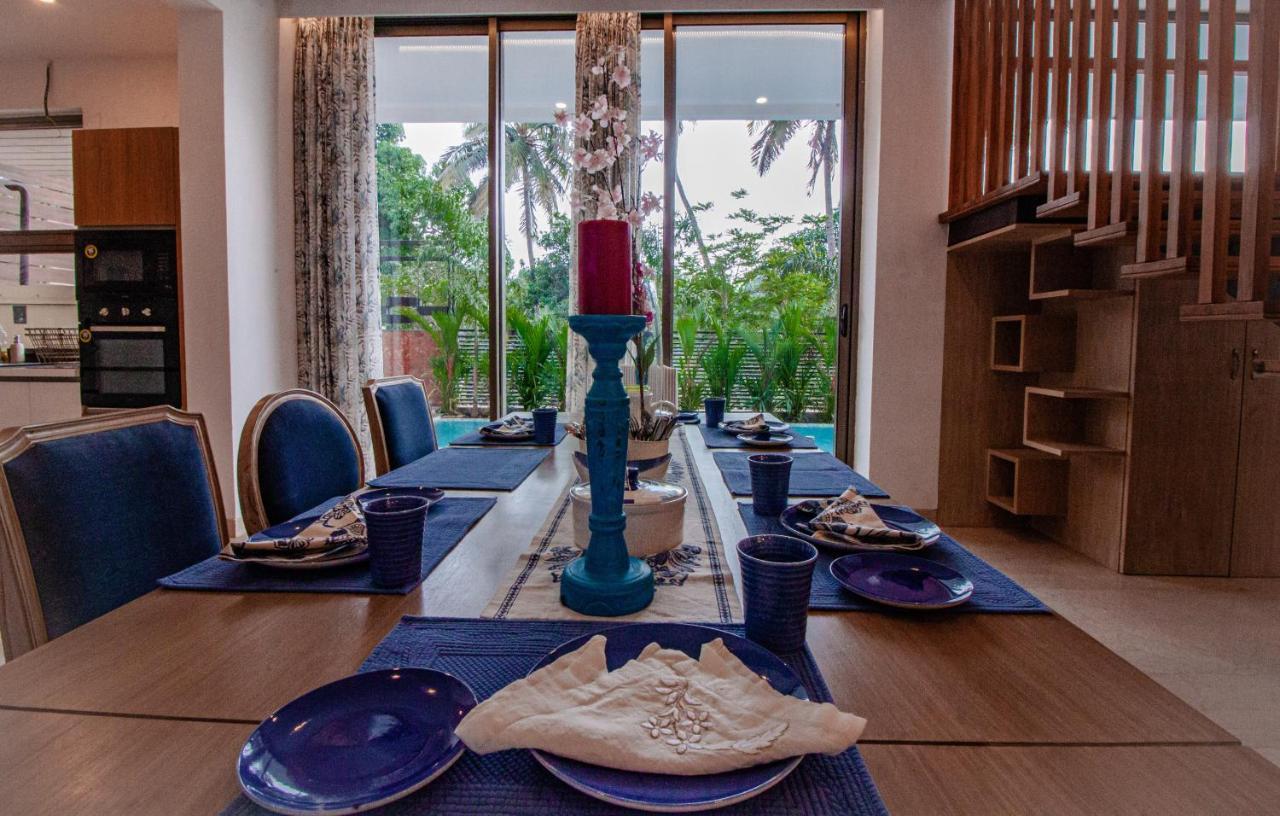 The Cloverleaf Super Luxury Villa Goa With Private Pool, North Goa カンドリム エクステリア 写真