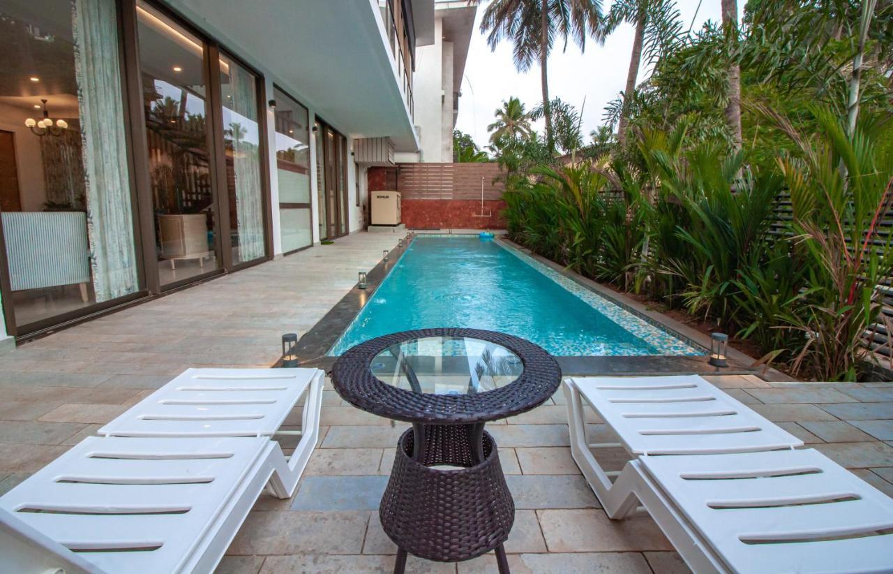 The Cloverleaf Super Luxury Villa Goa With Private Pool, North Goa カンドリム エクステリア 写真