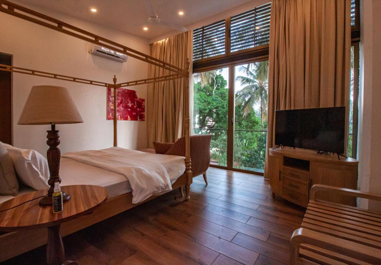 The Cloverleaf Super Luxury Villa Goa With Private Pool, North Goa カンドリム エクステリア 写真