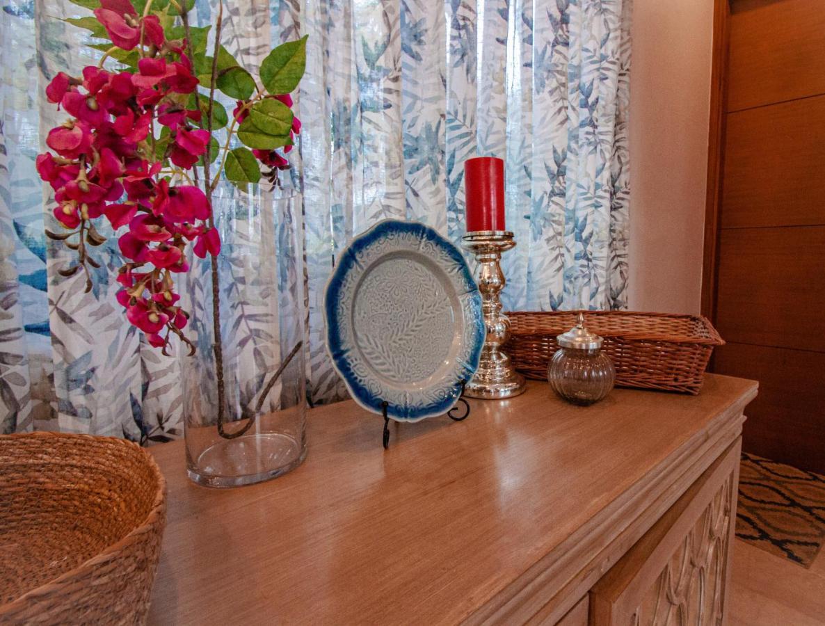 The Cloverleaf Super Luxury Villa Goa With Private Pool, North Goa カンドリム エクステリア 写真
